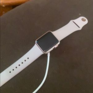 Series 1 Apple Watch, gold 38mm screen